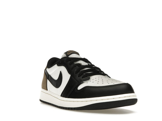 Jordan 1 Retro Low OG SP Travis Scott Velvet Brown