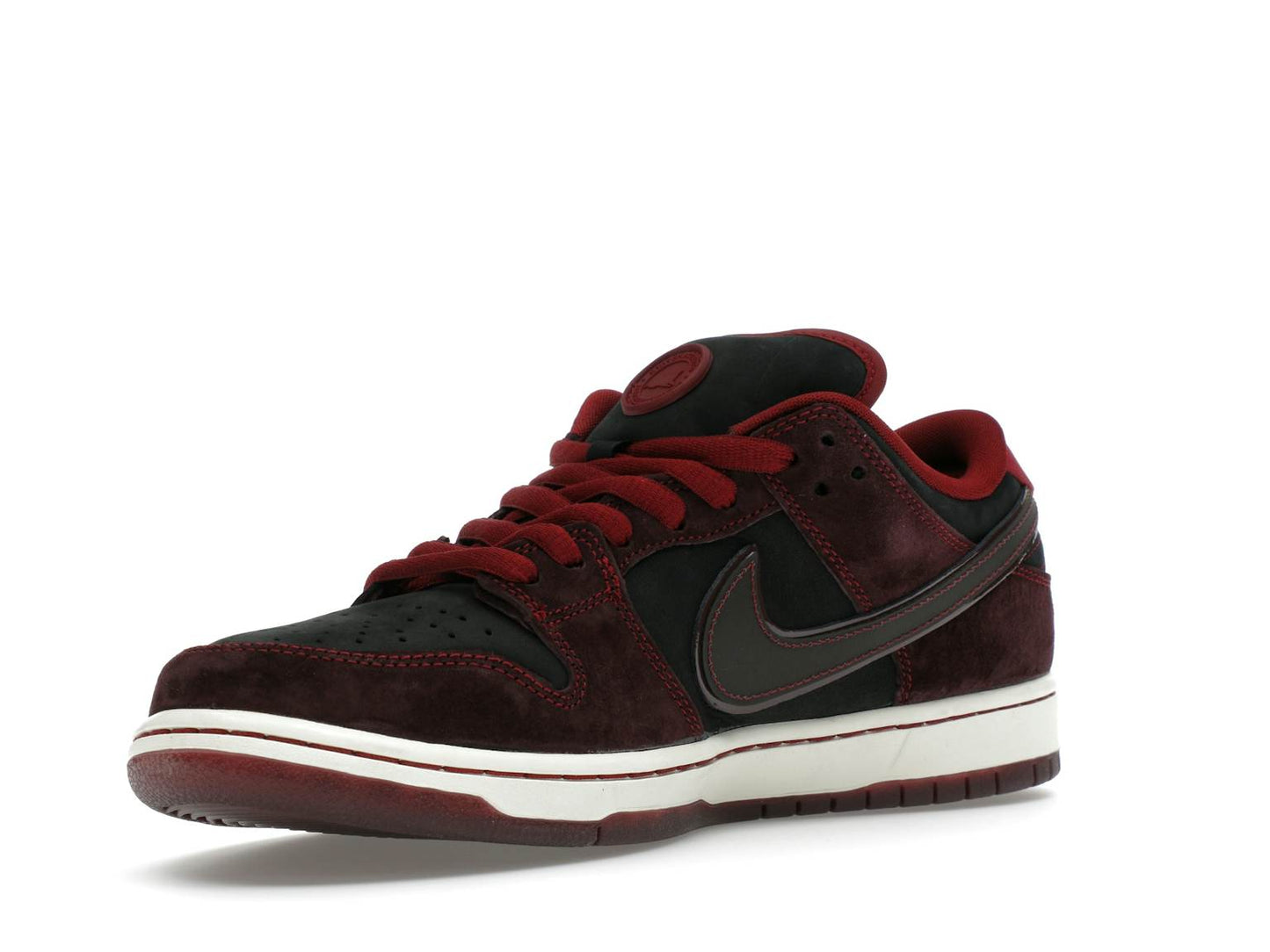 Nike SB Dunk Low Riot Skateshop
