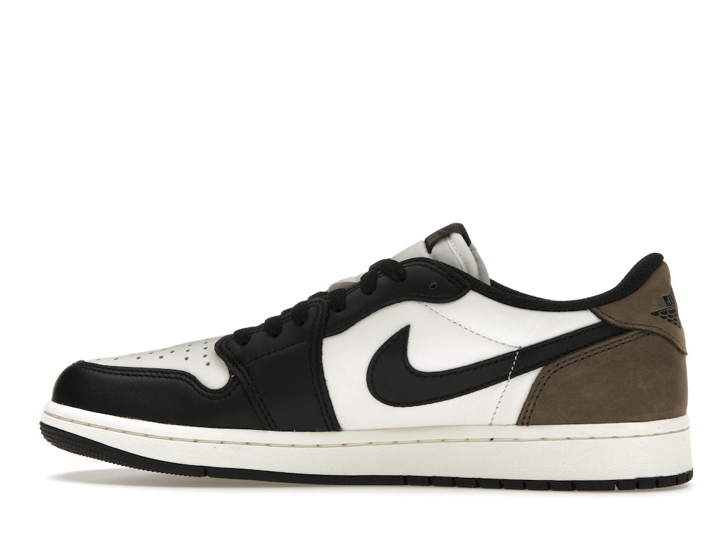 Jordan 1 Retro Low OG SP Travis Scott Velvet Brown
