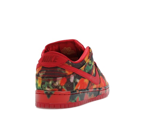Nike SB Dunk Low The Wizard of Oz Poppy Field