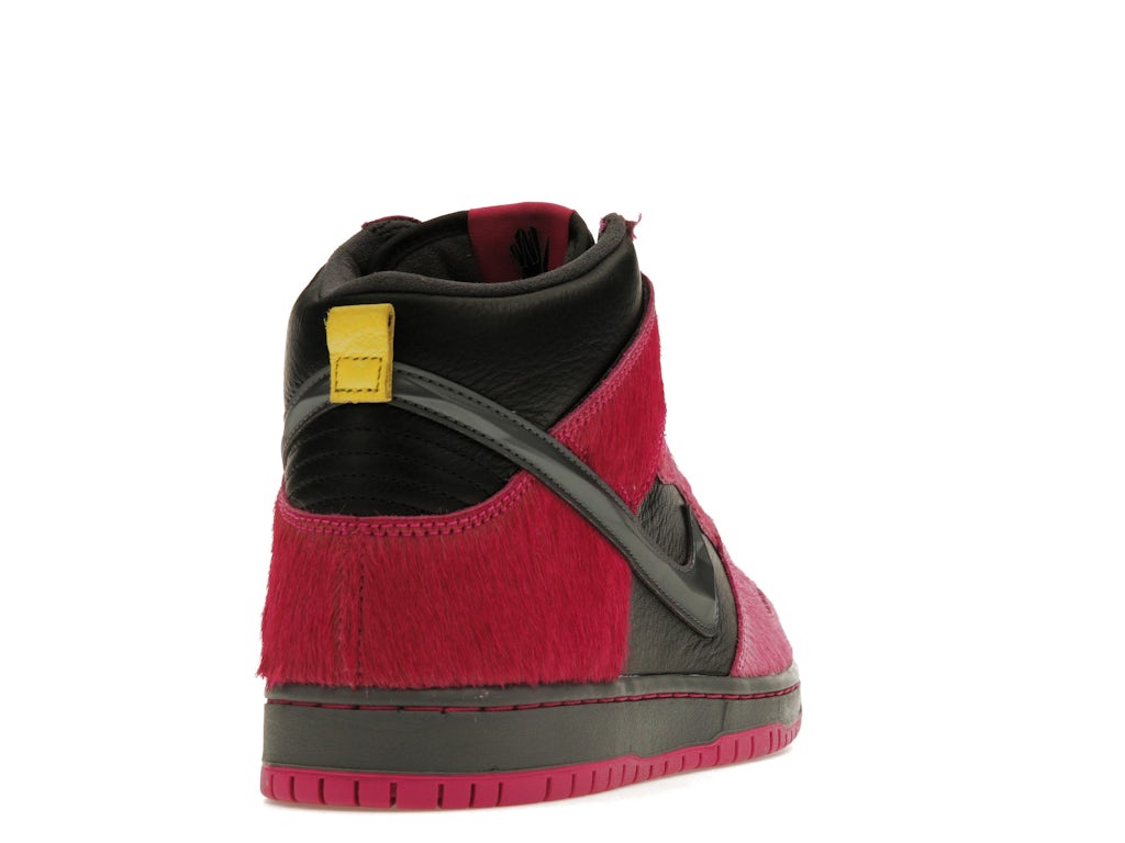 Nike SB Dunk High QS Run The Jewels Active Pink
