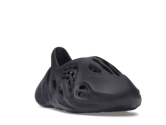adidas Yeezy Foam RNR Onyx